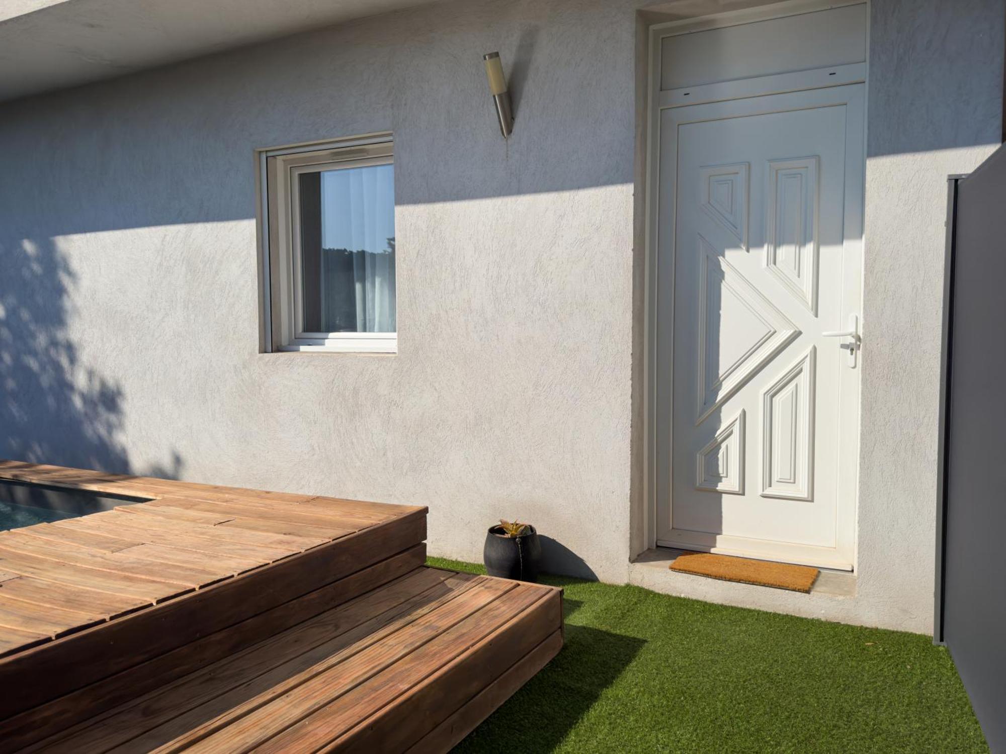 Ste Marguerite Elegant T2 Avec Terrasse Apartment Marseille Ngoại thất bức ảnh